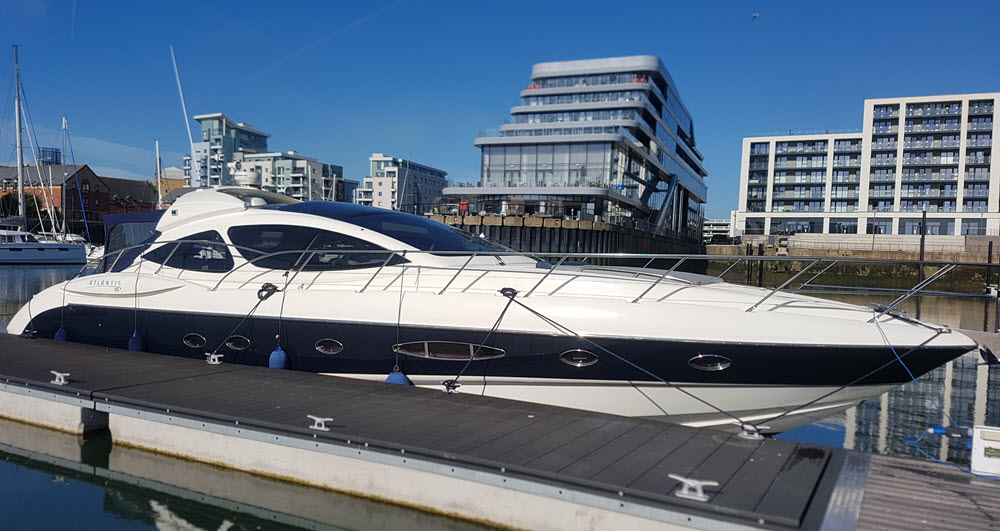 Euphoria-luxury-yacht-private-hire