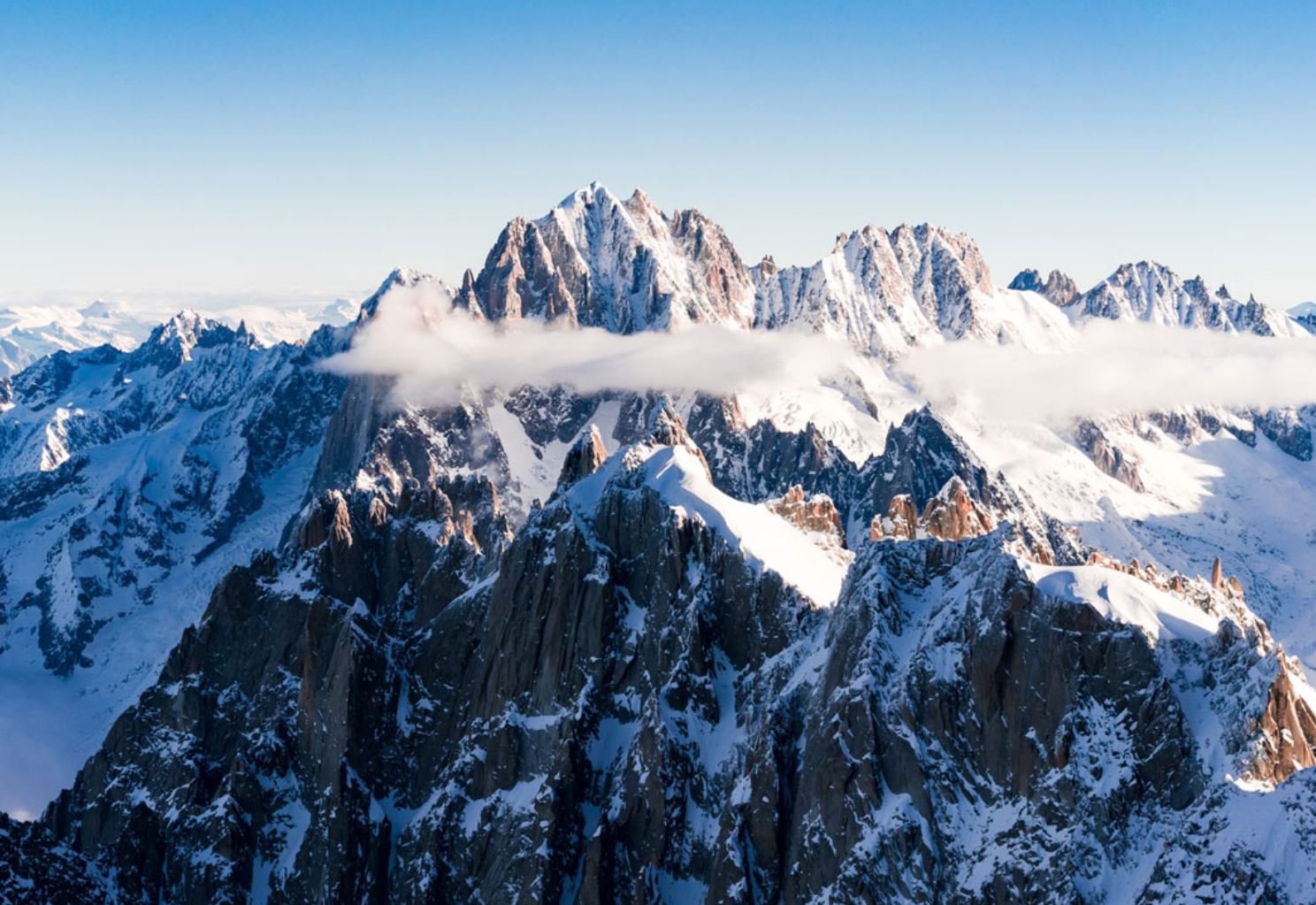 Mont-Blanc-Heli-Photography-Experience-France